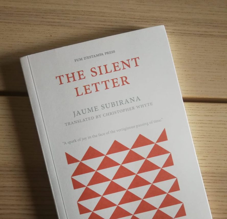 The silent letter / La hac
