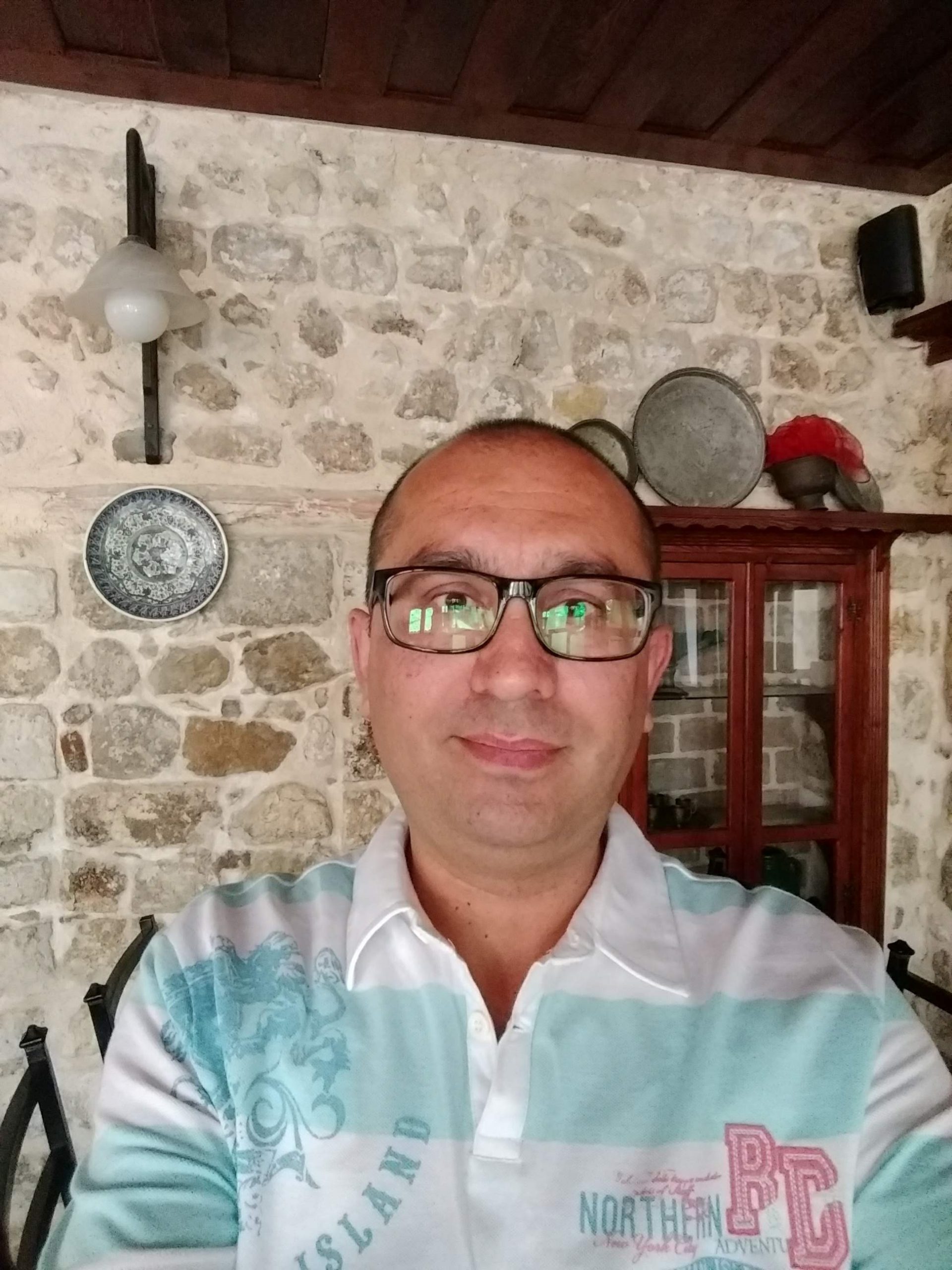 3 Poemas de Murat Yurdakul, poeta turco