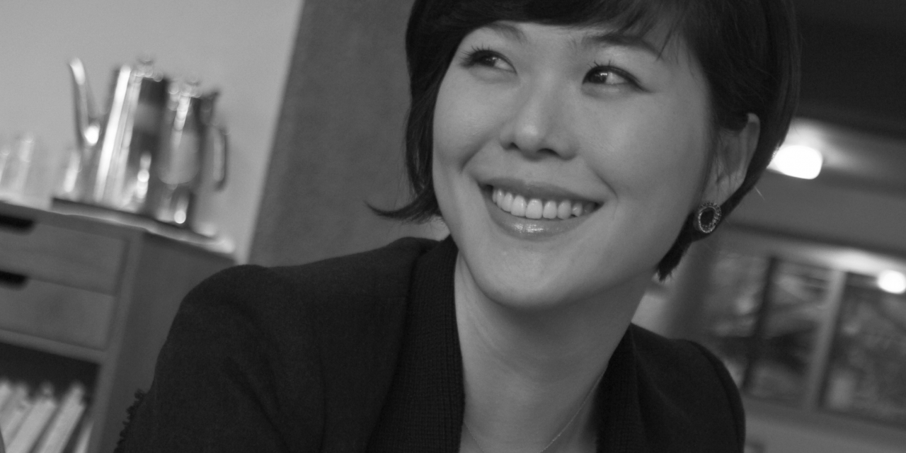 3 Poemas de Ji-nyeo Kim 김지녀 시인 , poeta surcoreana