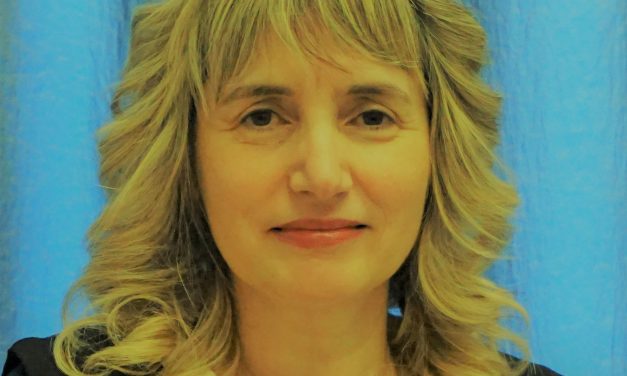 3 Poemas de Irma Kurti, poeta albanesa