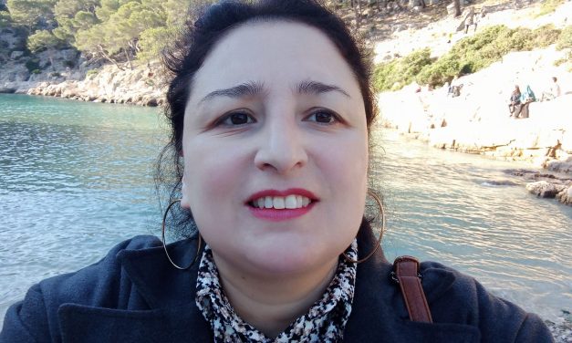 3 Poemas de Lynda Chouiten, poeta argelina