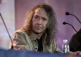 EL POEMA ANTES DEL SORBO