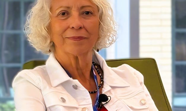 3 Poemas de Consuelo Hernández, poeta colombiana